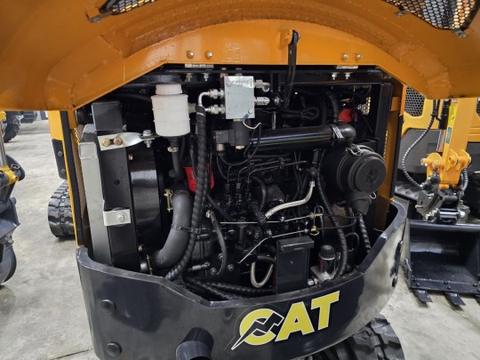 Экскаватор CATMANN LT-318 G