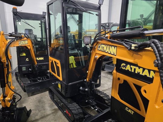 Экскаватор CATMANN LT-318 G
