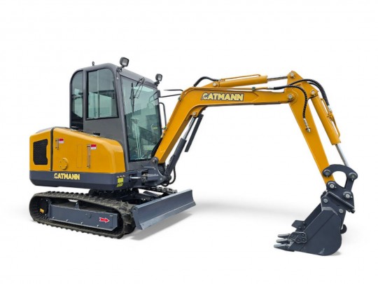 Экскаватор CATMANN LT-332 KUBOTA Экскаватор CATMANN LT-332 KUBOTA