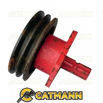 Шкив привода с муфтой (колесо ведущее, вал ведущий, стакан подшипника)