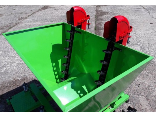 Картофелесажалка 2-х рядная бункер 350 кг КСН-2ЛУ