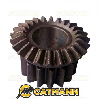 Шестерня правой полуоси (15/24 зуба)  /Синтай