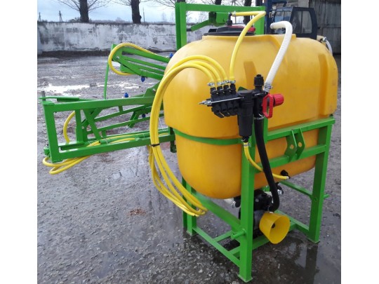 Опрыскиватель навесной полевой, 400 л., штанга 12 м (одинарная форсунка)