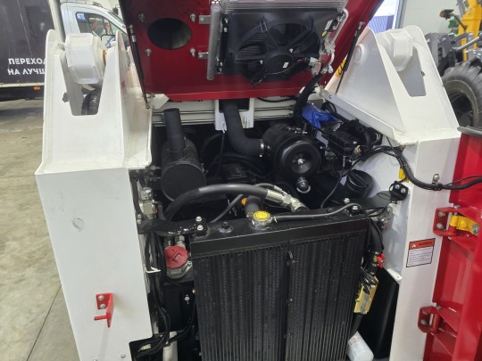 Мини-погрузчик CAT-180